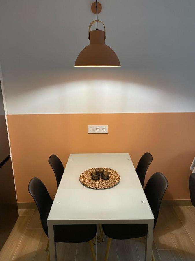 Detail Rose Apartment ปูแอร์โตเดลาครูซ ภายนอก รูปภาพ
